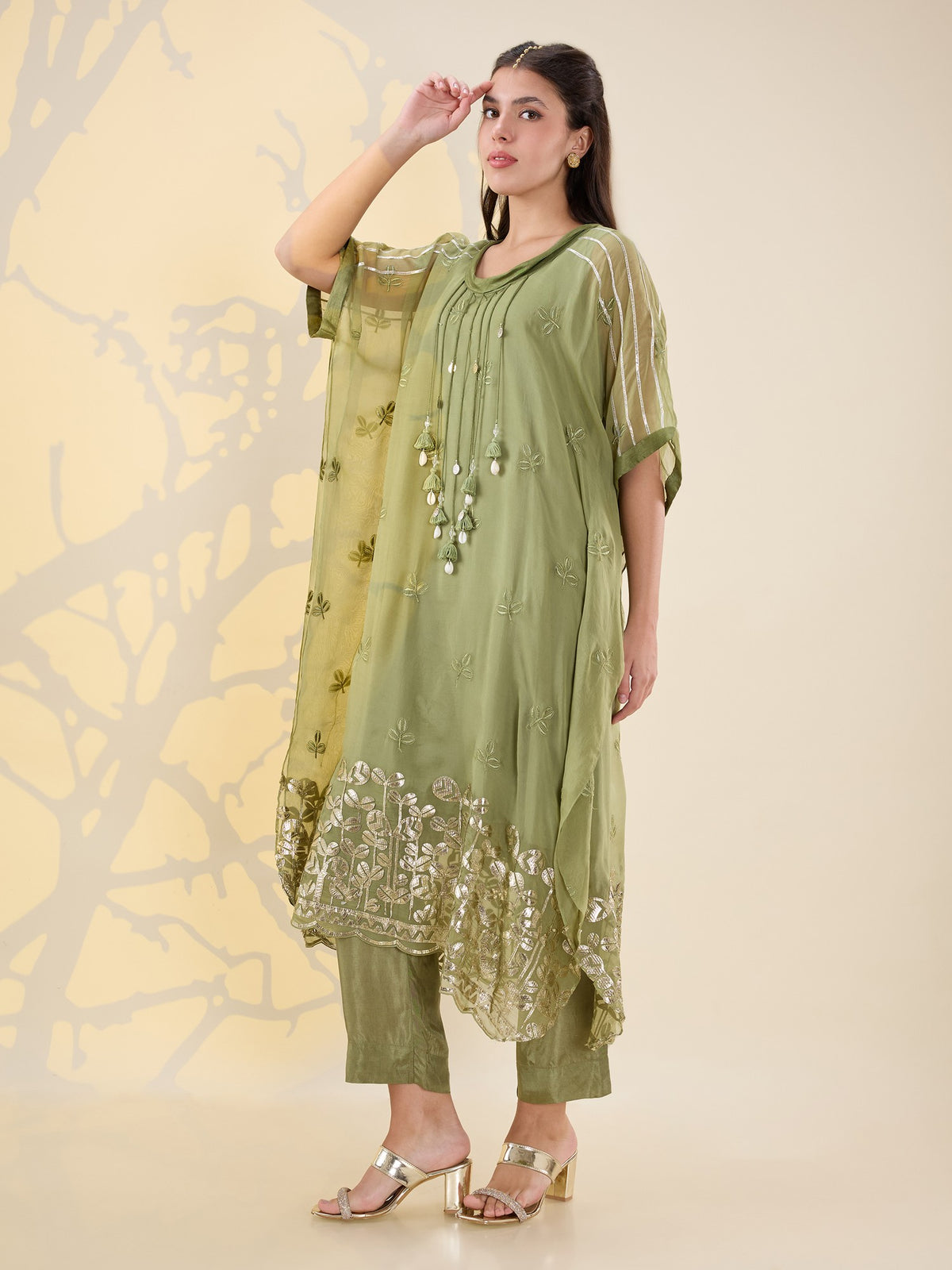 Noor green kaftan set