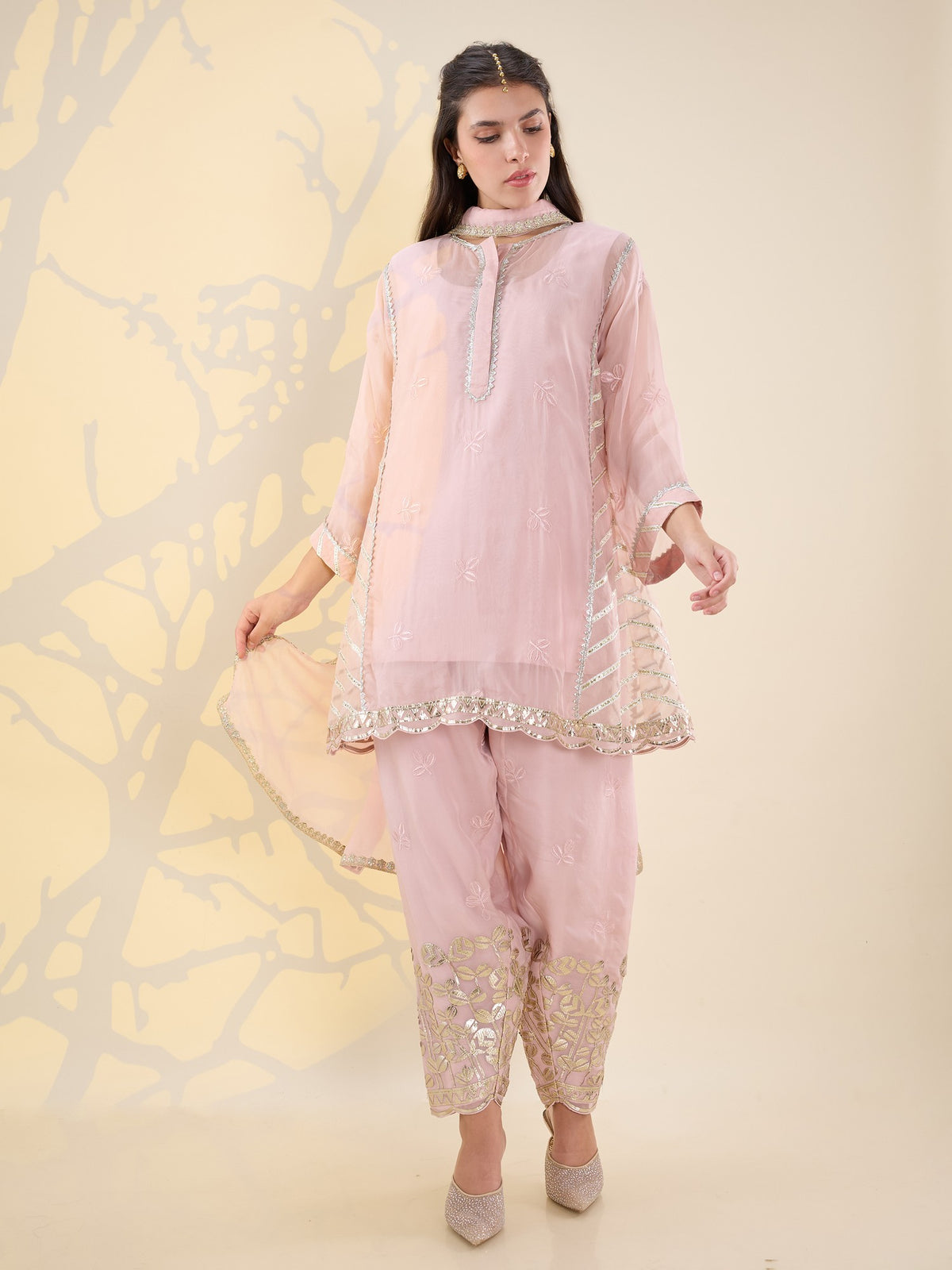 Noor pink gotta suit