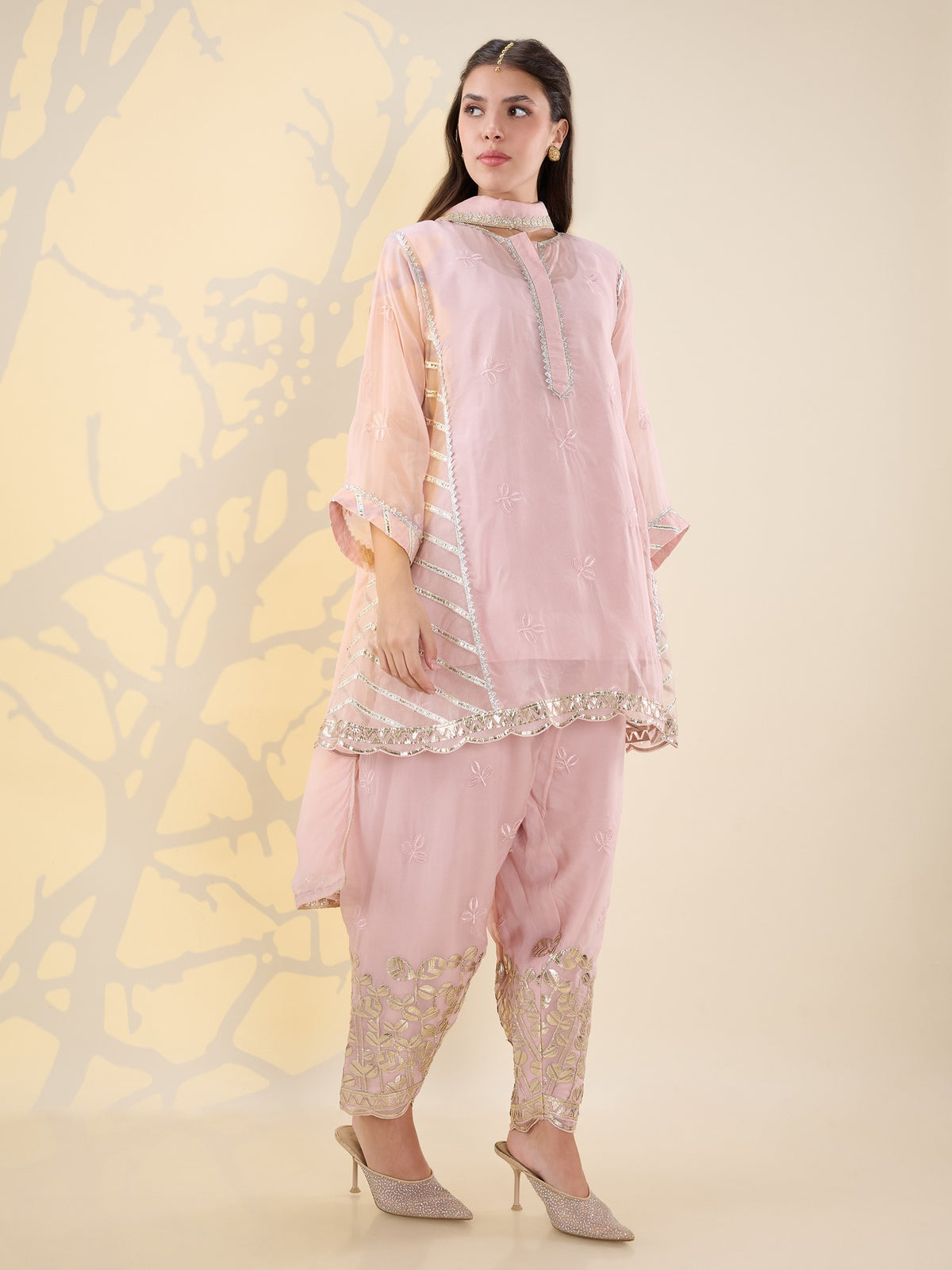 Noor pink gotta suit
