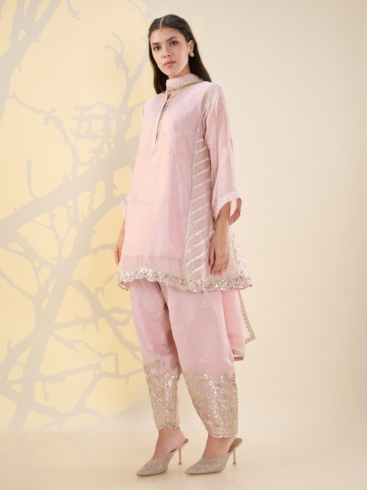 Noor pink gotta suit